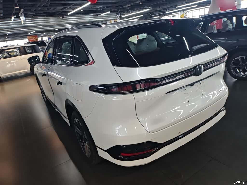 Changan CS75, 2026 все фото