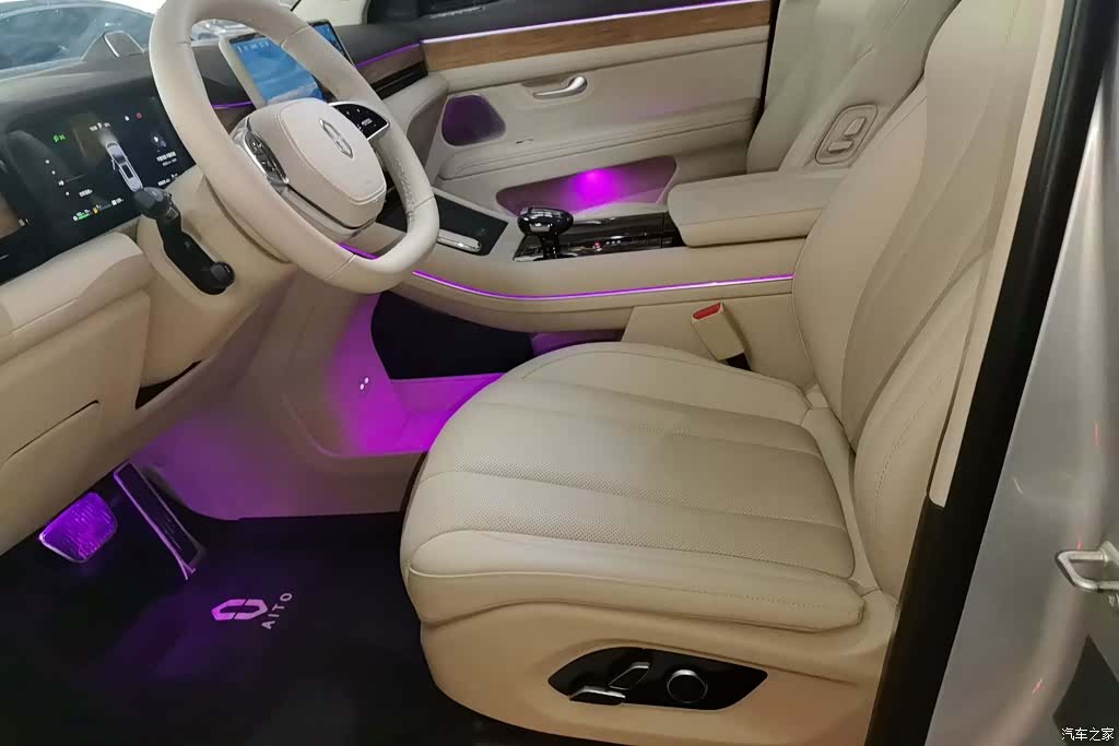 AITO M7, 2024 9