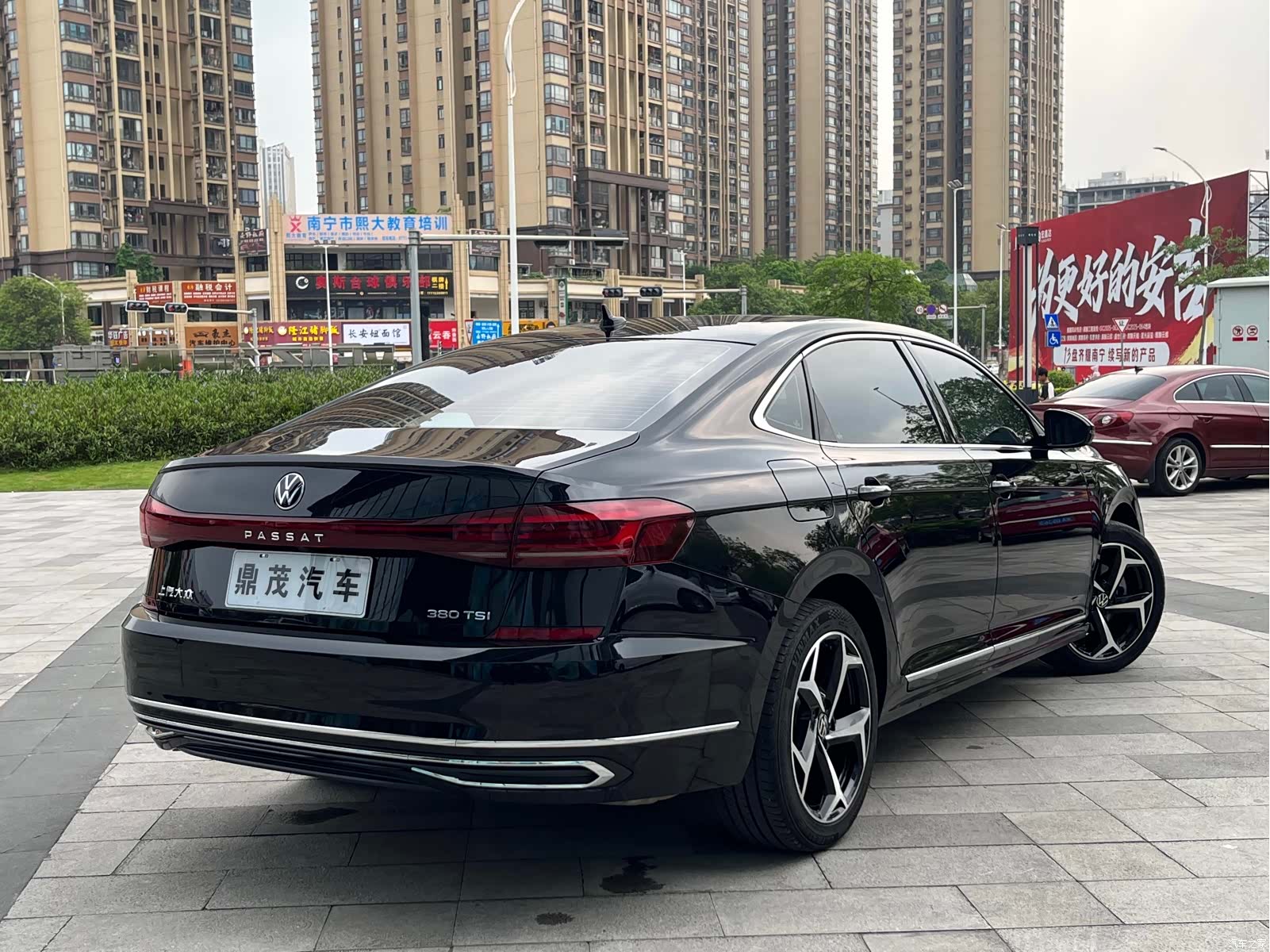 Volkswagen Passat, 2024 9