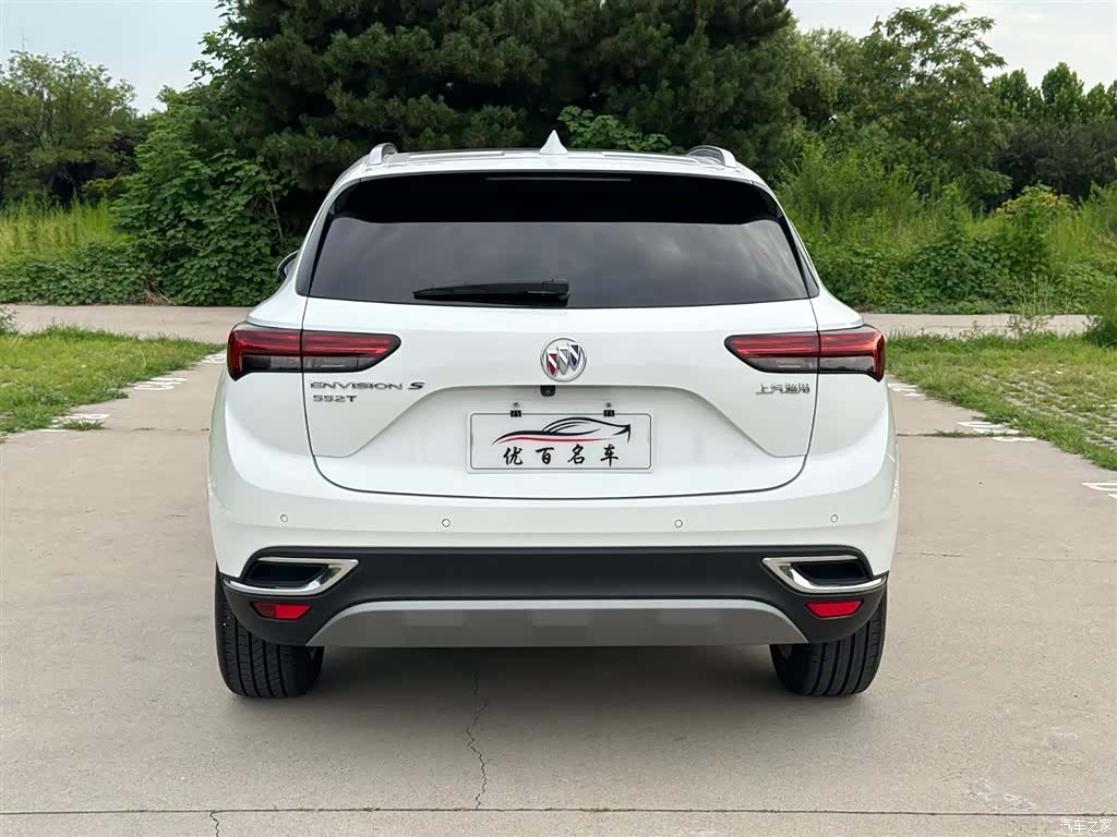 Buick Envision, 2023 все фото