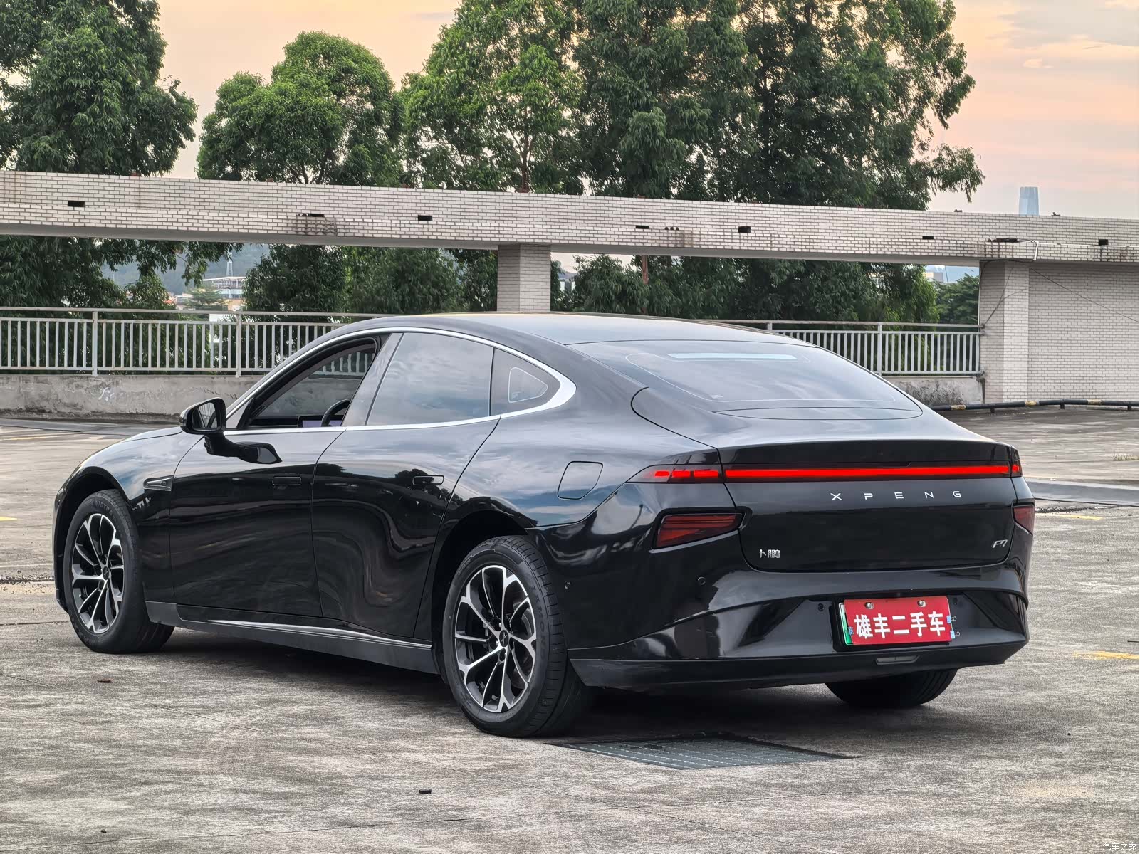 Xpeng P7, 2022 14