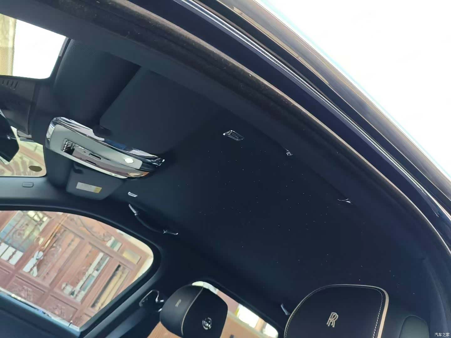 Rolls-Royce Cullinan, 2022 8