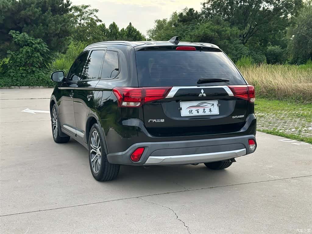 Mitsubishi Outlander, 2018 4