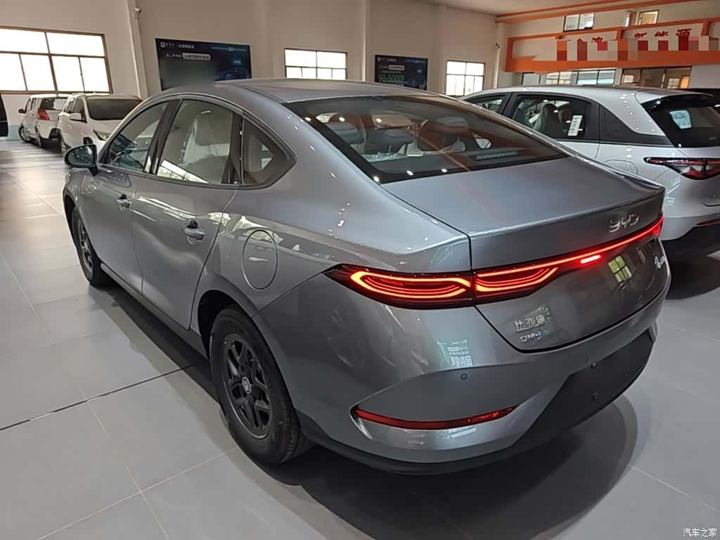 BYD Qin, 2026 все фото