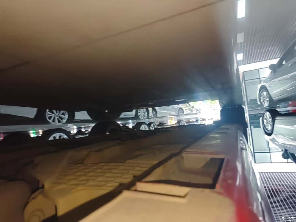Geely Binray, 2022 22
