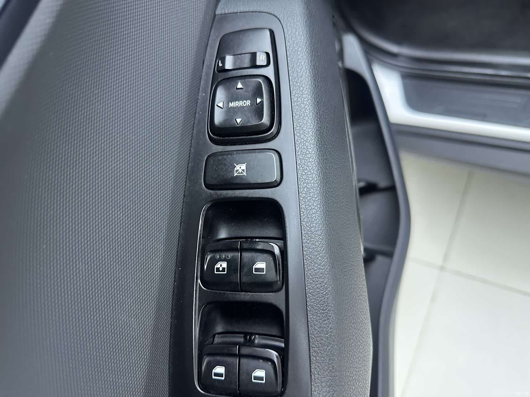 Hyundai ix35, 2023 17