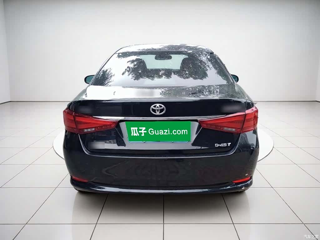 Toyota Crown, 2016 3