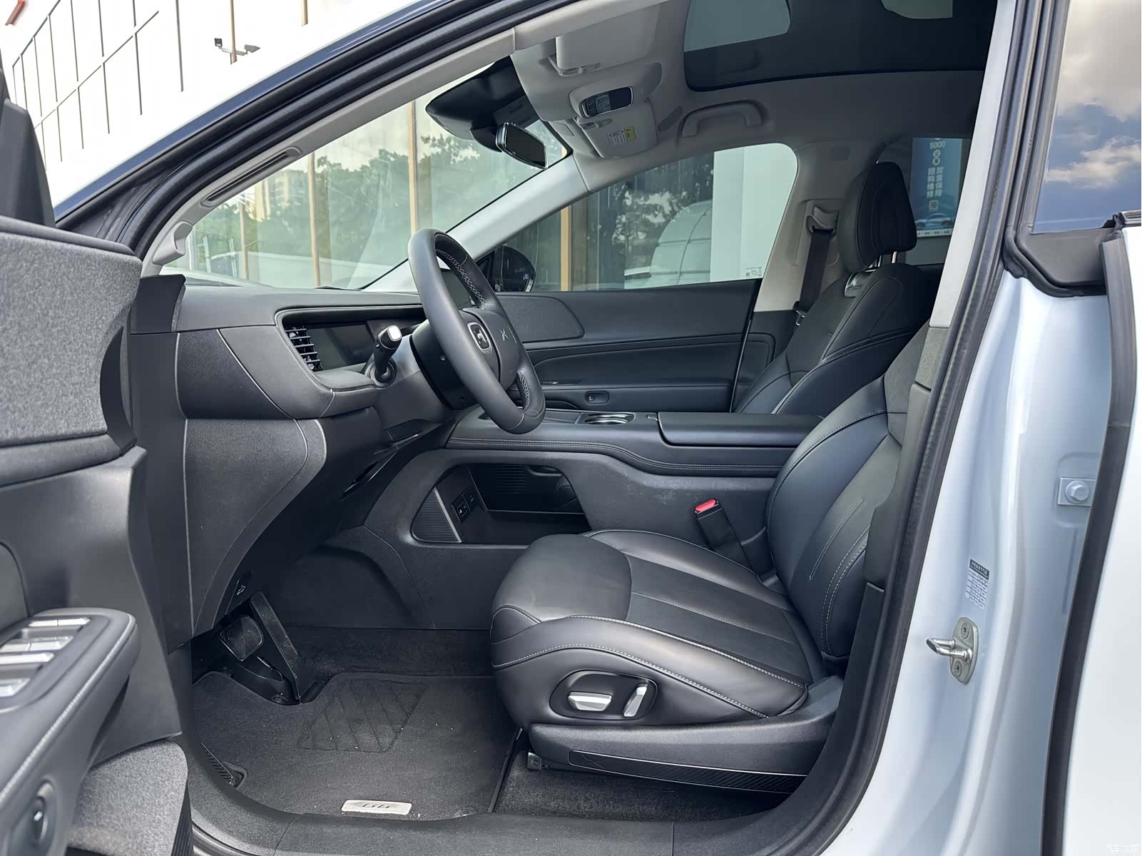 Xpeng G6, 2023 10