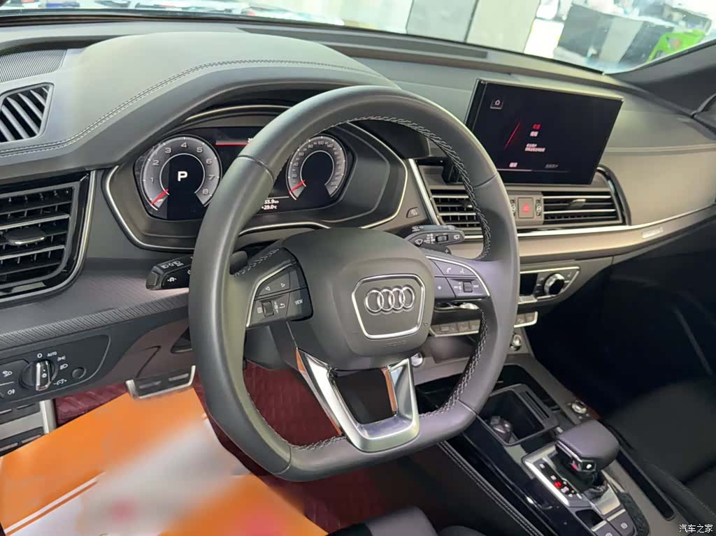 Audi Q5L, 2024 4