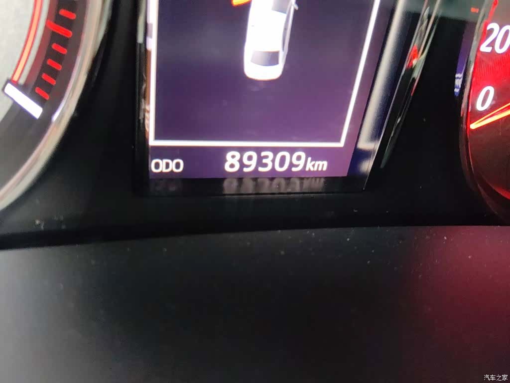 Toyota Crown, 2016 8