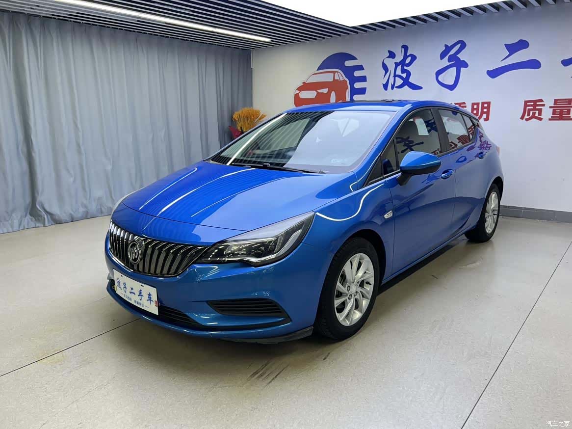 Buick Verano, 2017 1