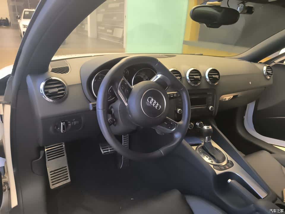 Audi TT, 2014 3