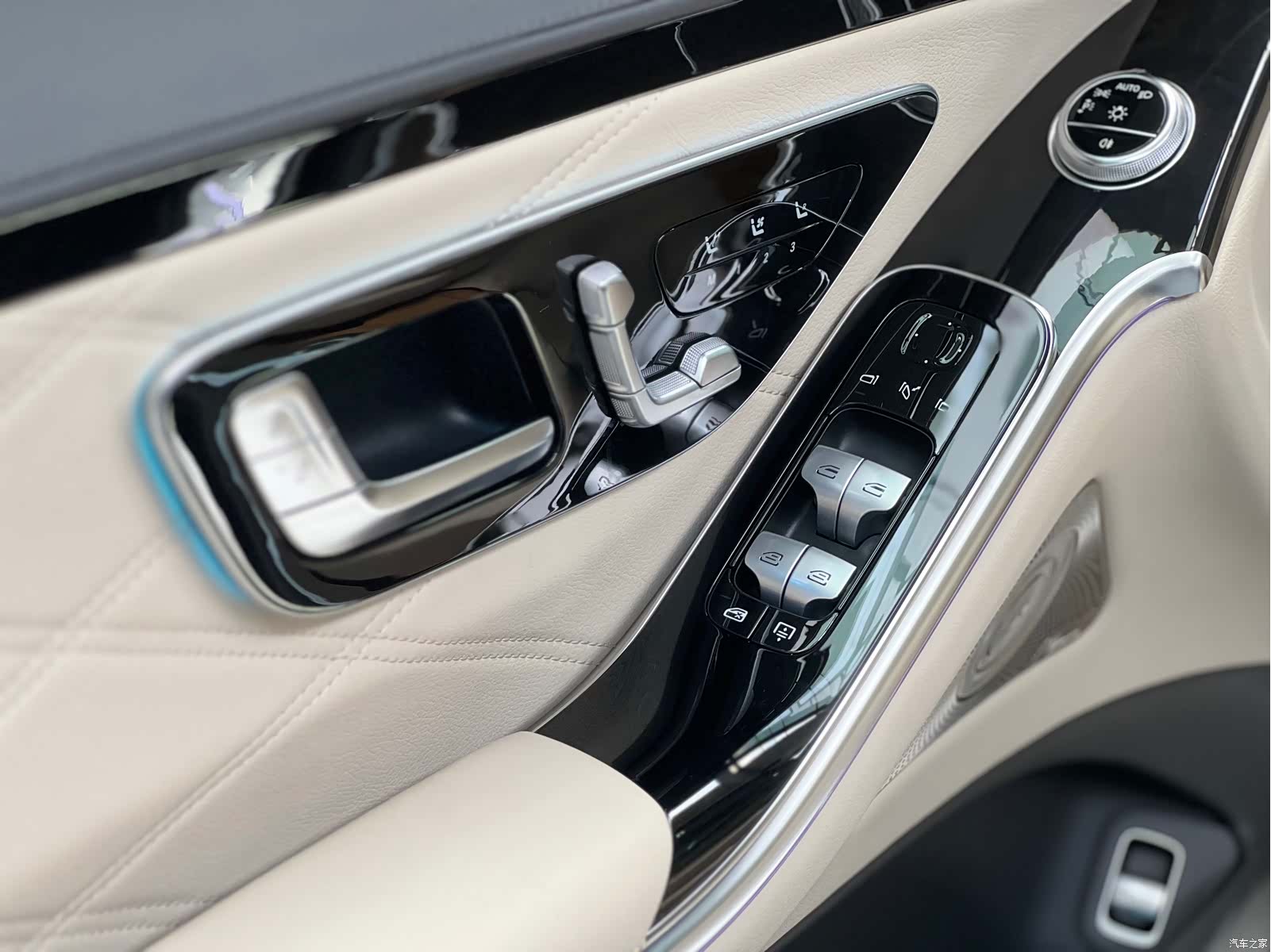 Maybach S-Class, 2023 8