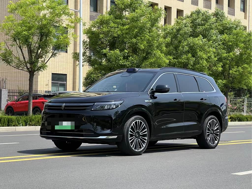 AITO M7
