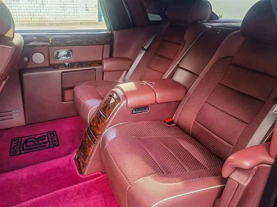 Rolls-Royce Phantom