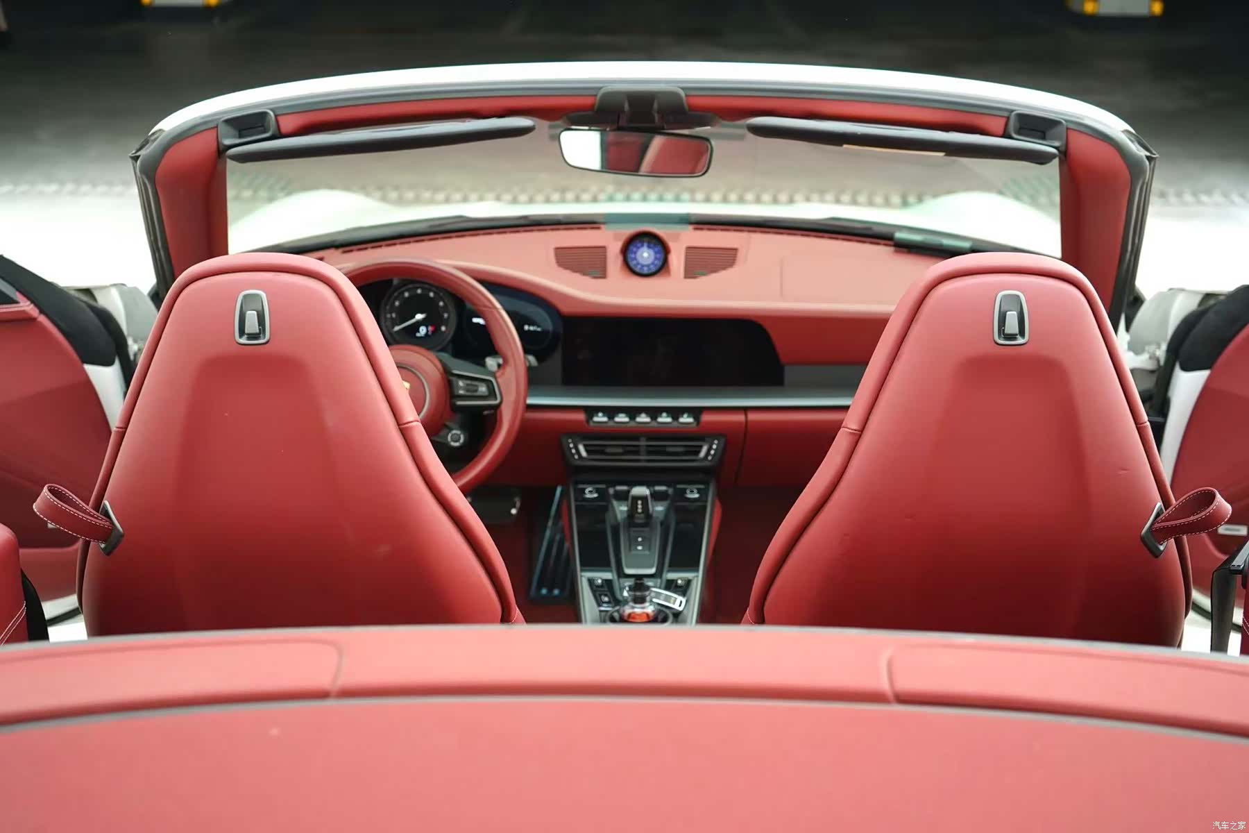 Porsche 911, 2023 13
