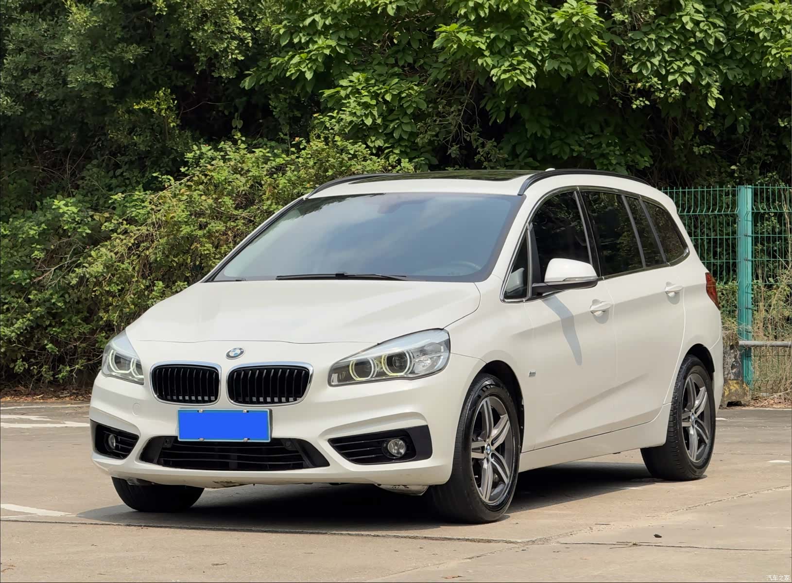 BMW 2 Series, 2016 1