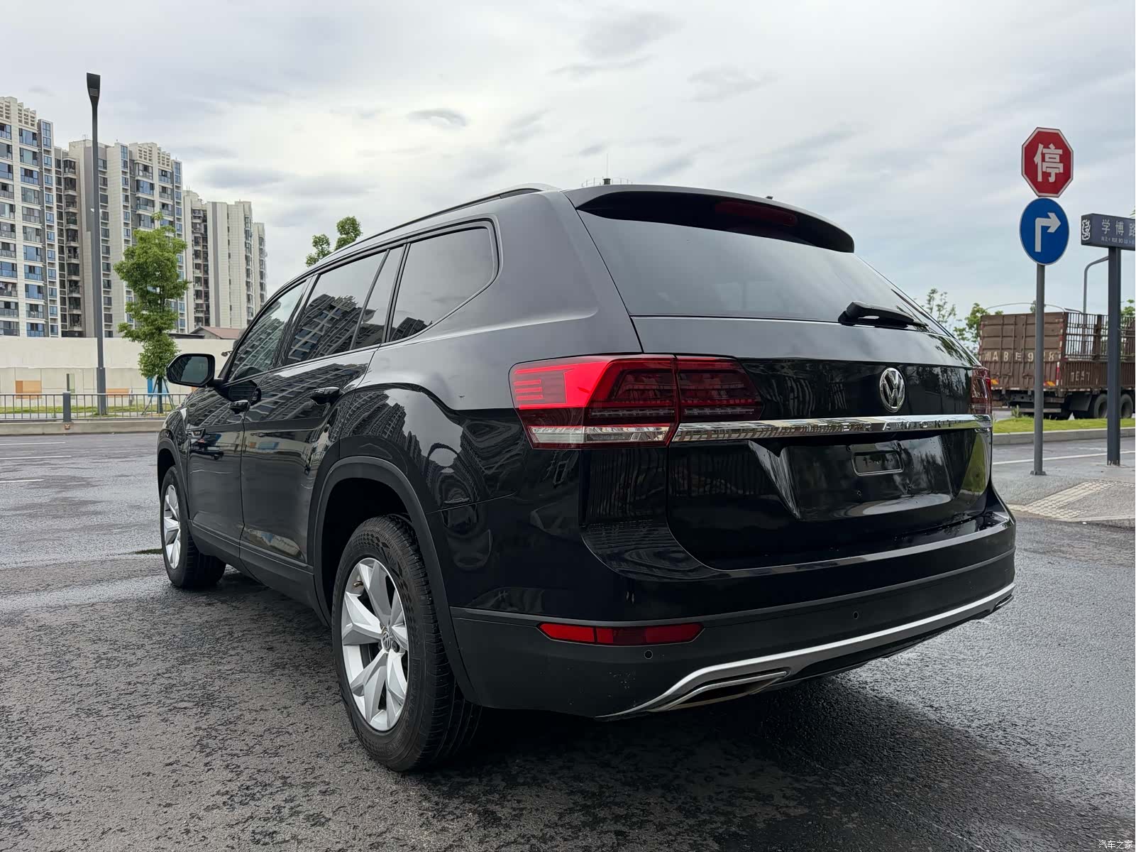 Volkswagen Teramont, 2018 11