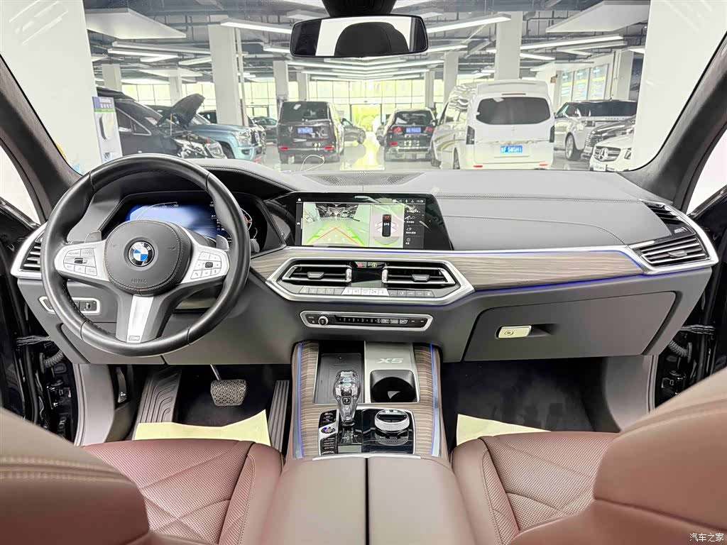 BMW X5, 2022 10