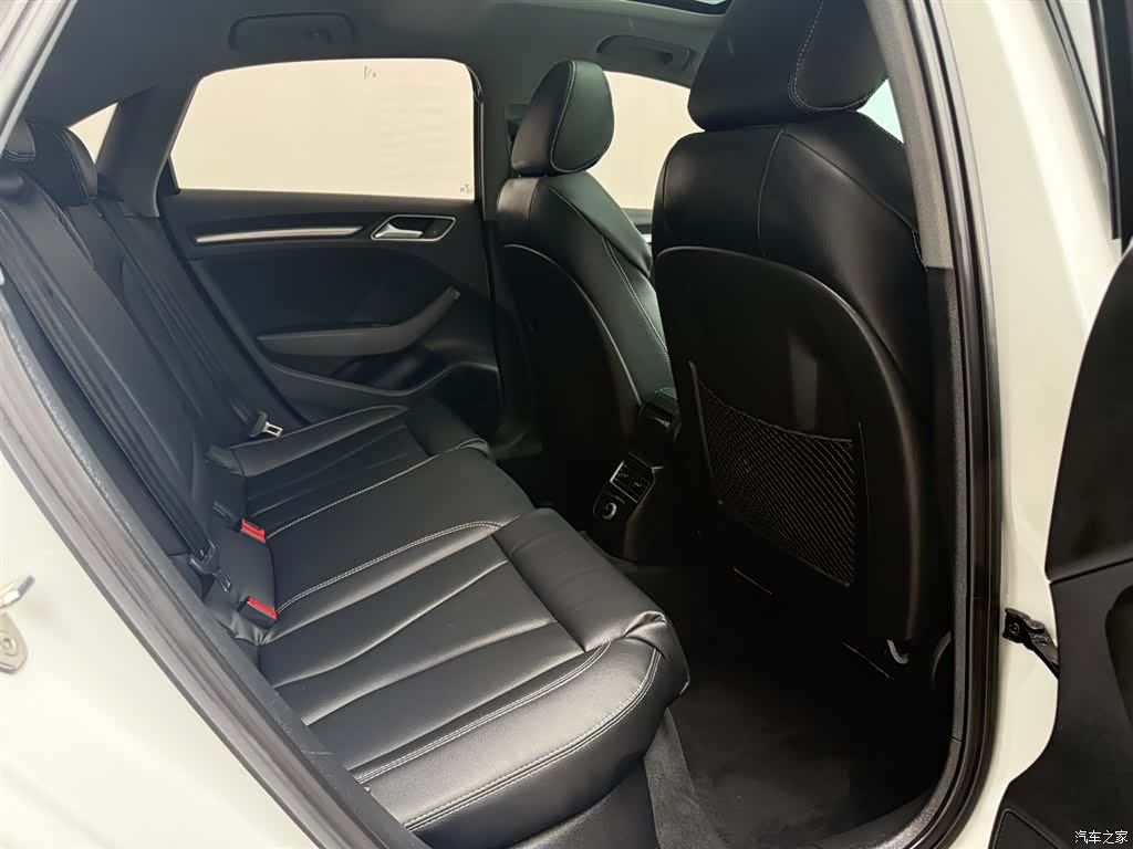 Audi A3, 2018 13