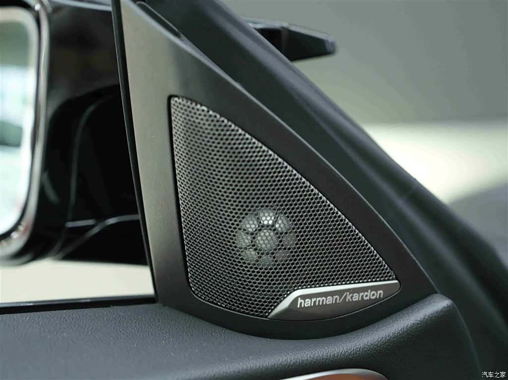 BMW M4, 2025 18