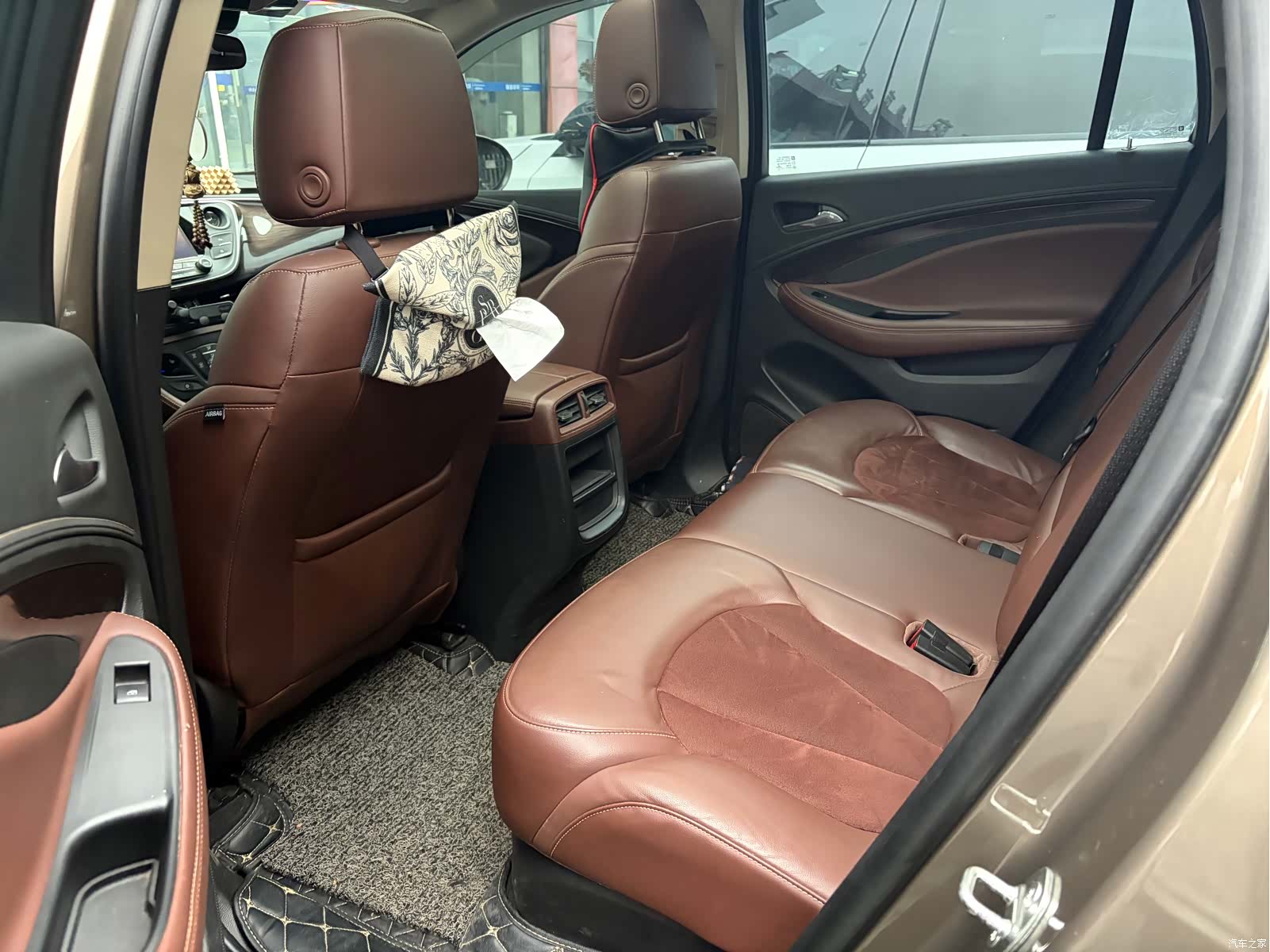 Buick Envision Plus, 2017 6