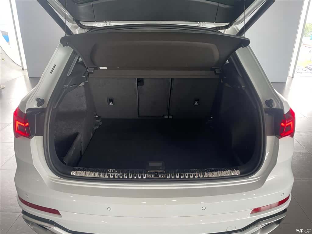 Audi Q3, 2025 8
