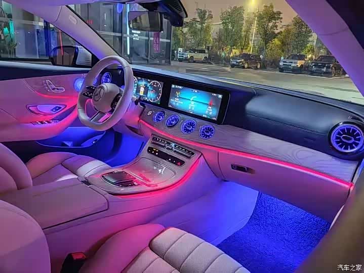 Mercedes-Benz E-Class, 2023 20