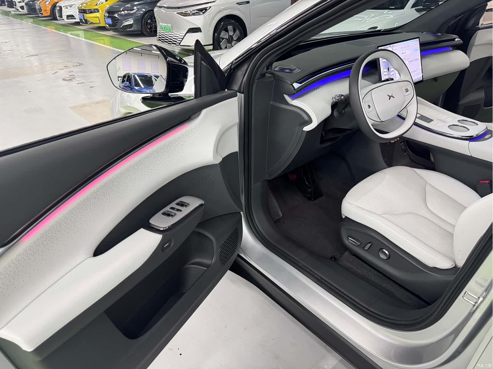 Xpeng G7, 2025 11