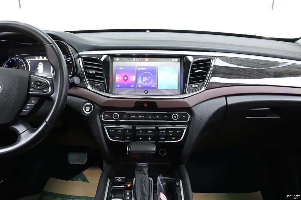 Trumpchi GS8, 2019 25