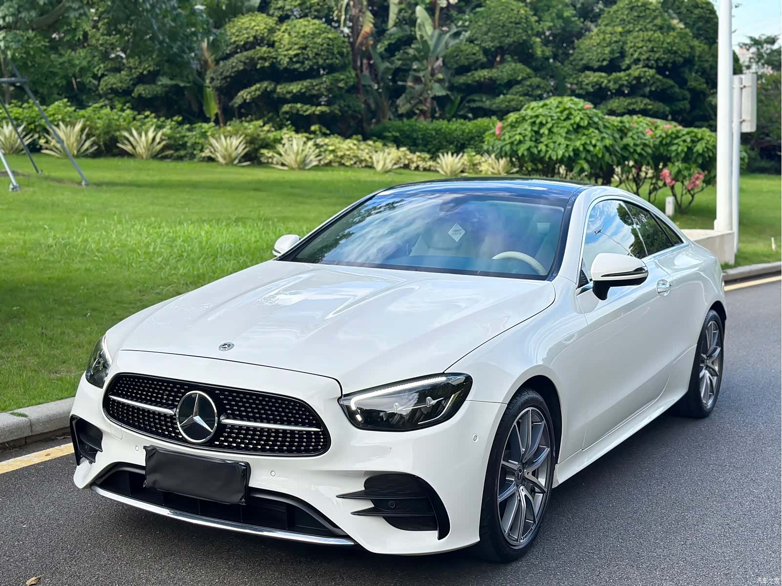 Mercedes-Benz E-Class, 2024 1