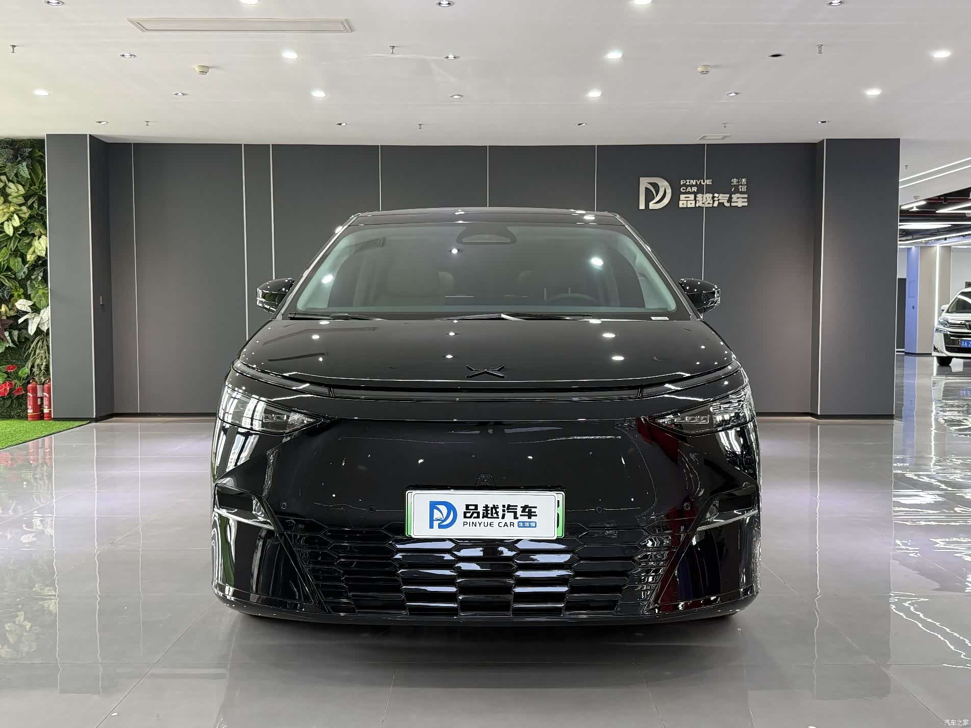 Xpeng X9, 2024 2