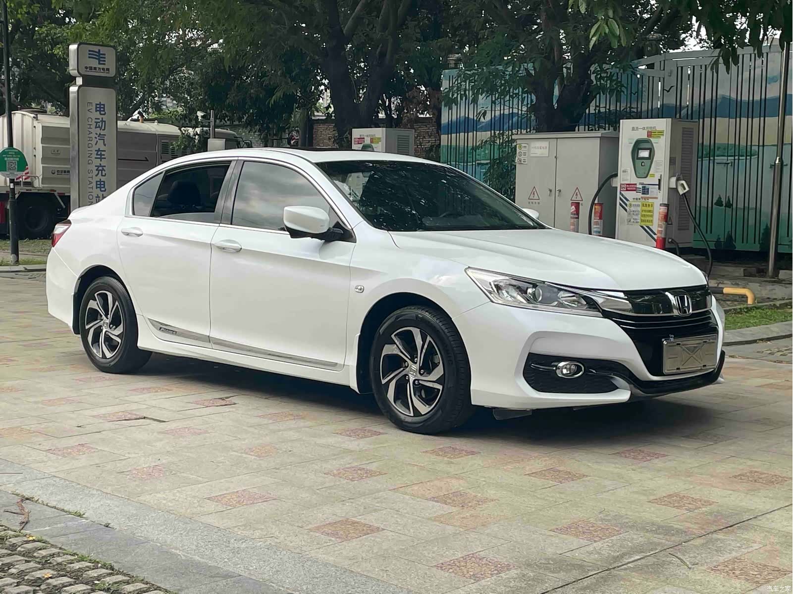 Honda Accord, 2016 3