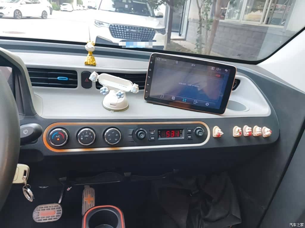 Wuling MINIEV, 2021 13