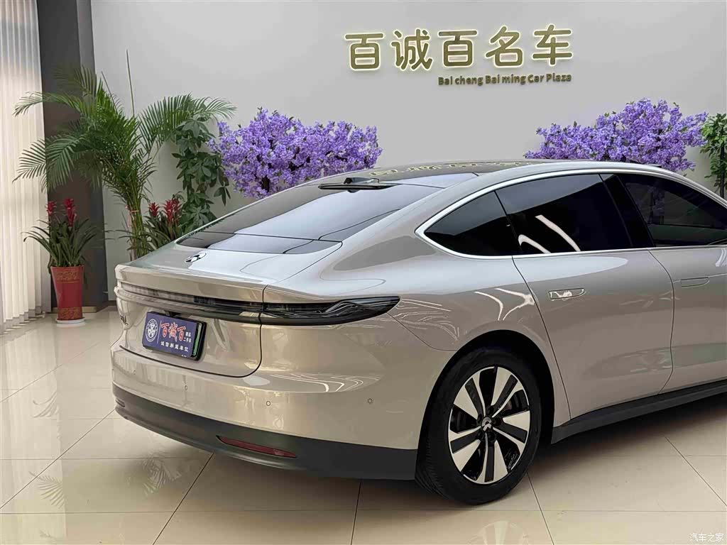 NIO ET7, 2023 7