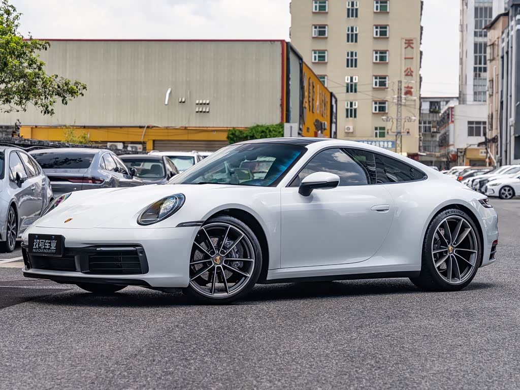Porsche 911