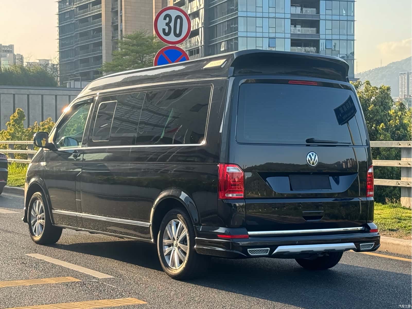Volkswagen 7, 2017 4