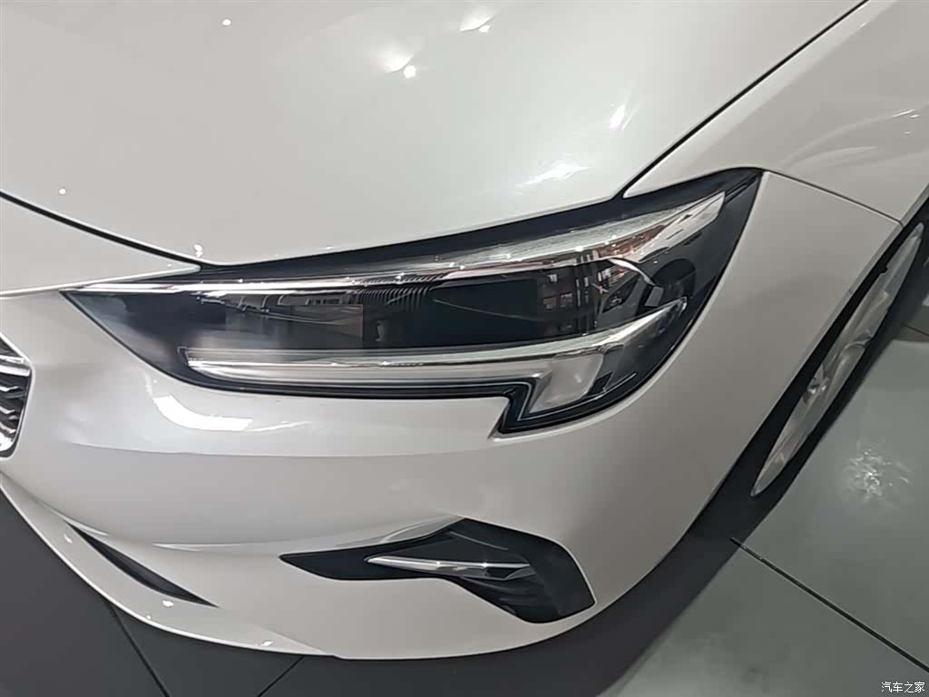 Buick Regal, 2022 23