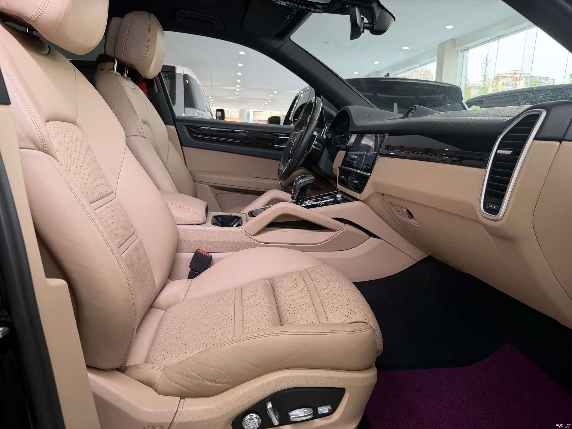 Porsche Cayenne, 2018 15