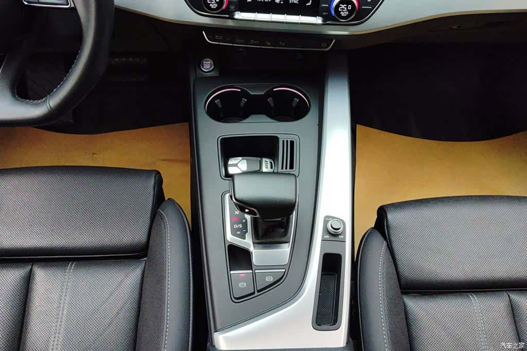 Audi A4L, 2021 16