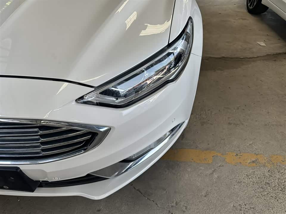 Ford Mondeo Ford Mondeo