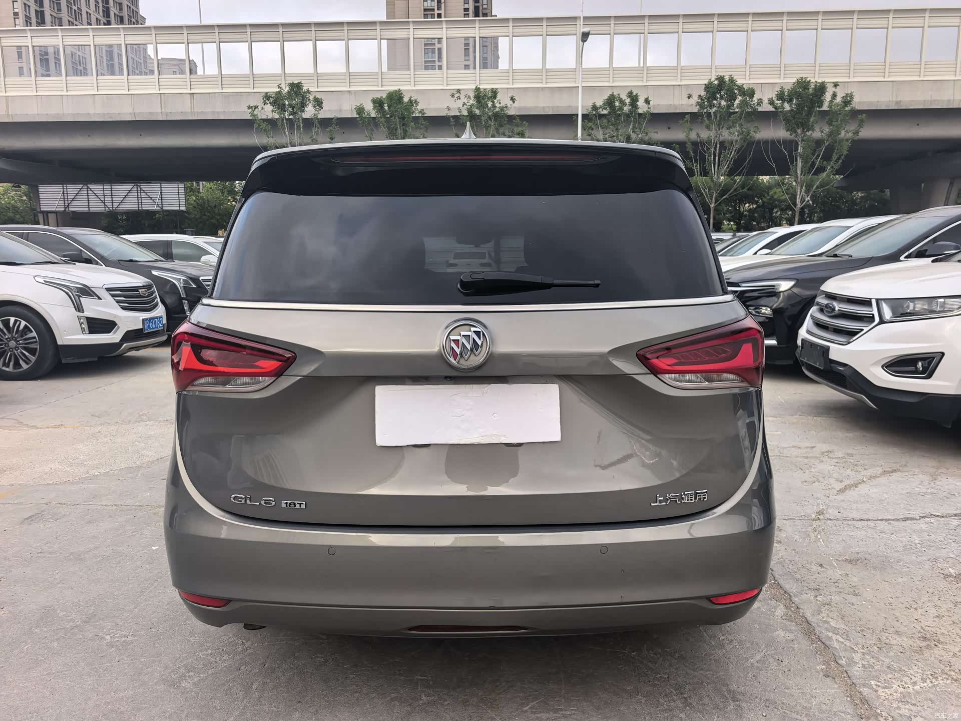 Buick GL6, 2019 9