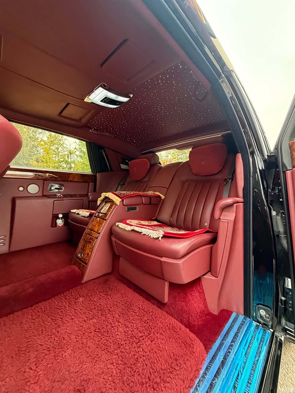 Rolls-Royce Phantom, 2011 9
