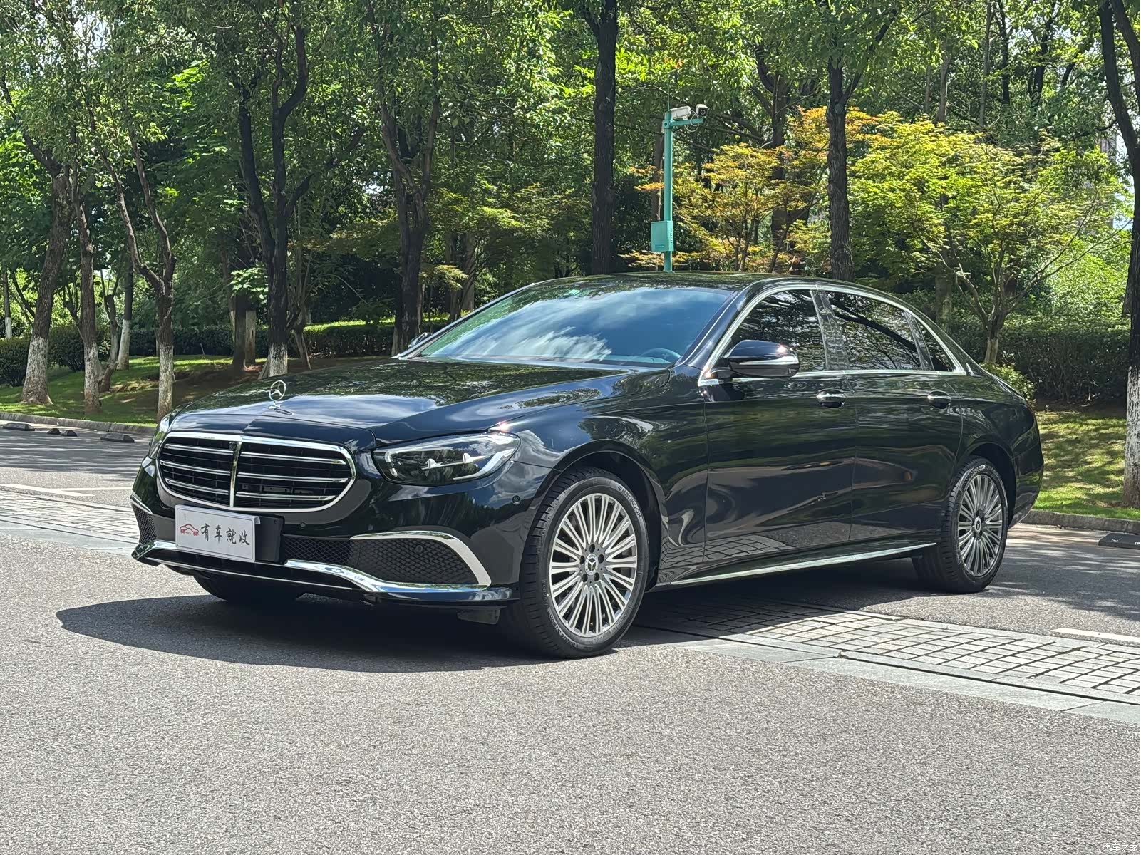 Mercedes-Benz E-Class, 2019 1