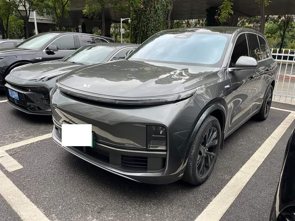 Li Auto Ideal L8
