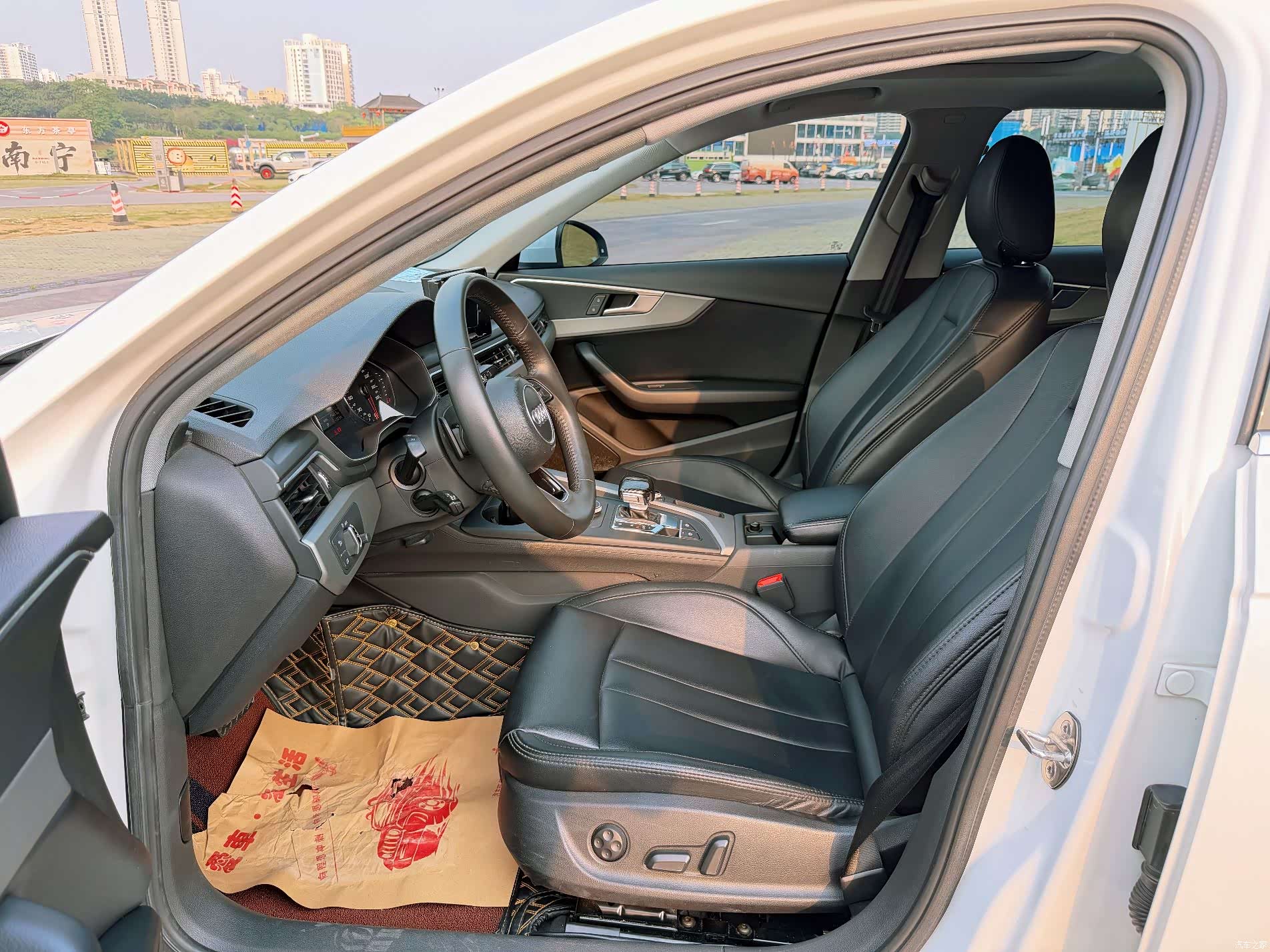 Audi A4L, 2018 11