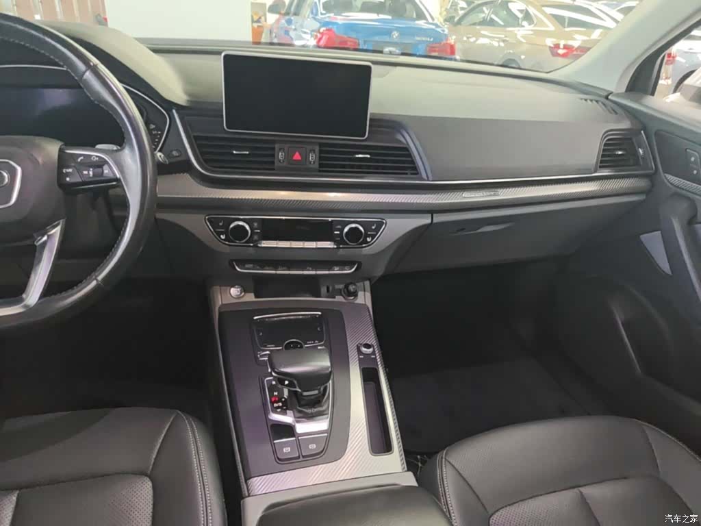 Audi Q5L, 2019 13