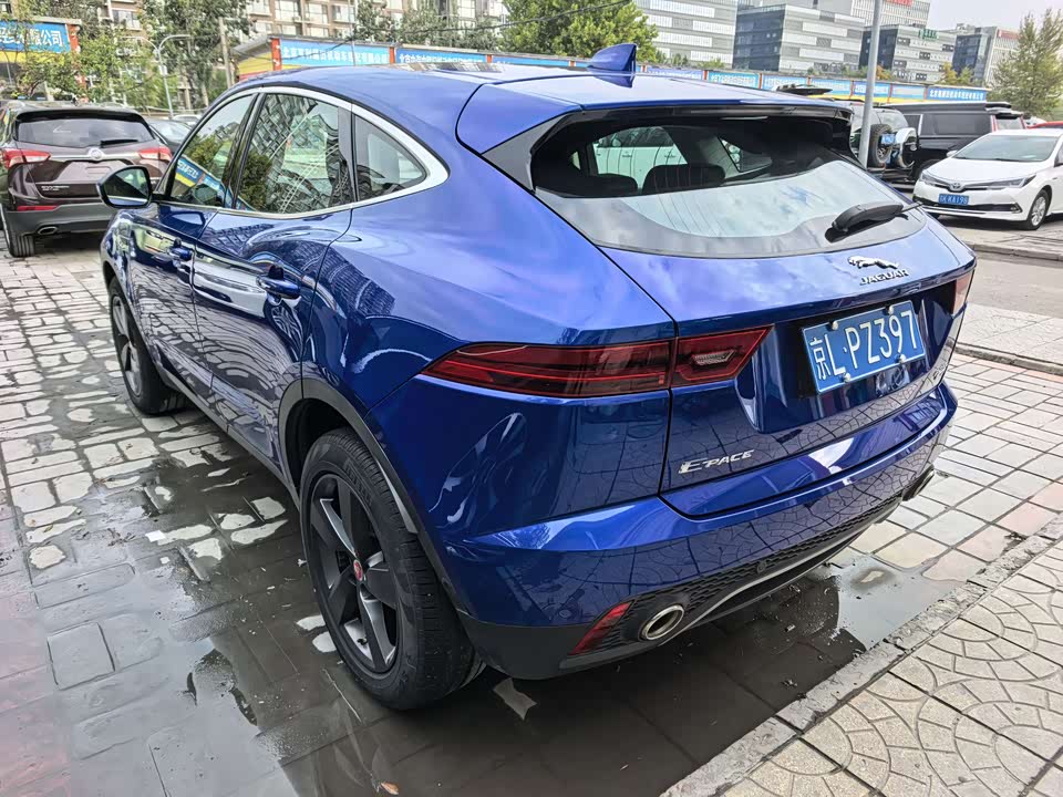 Jaguar E-PACE