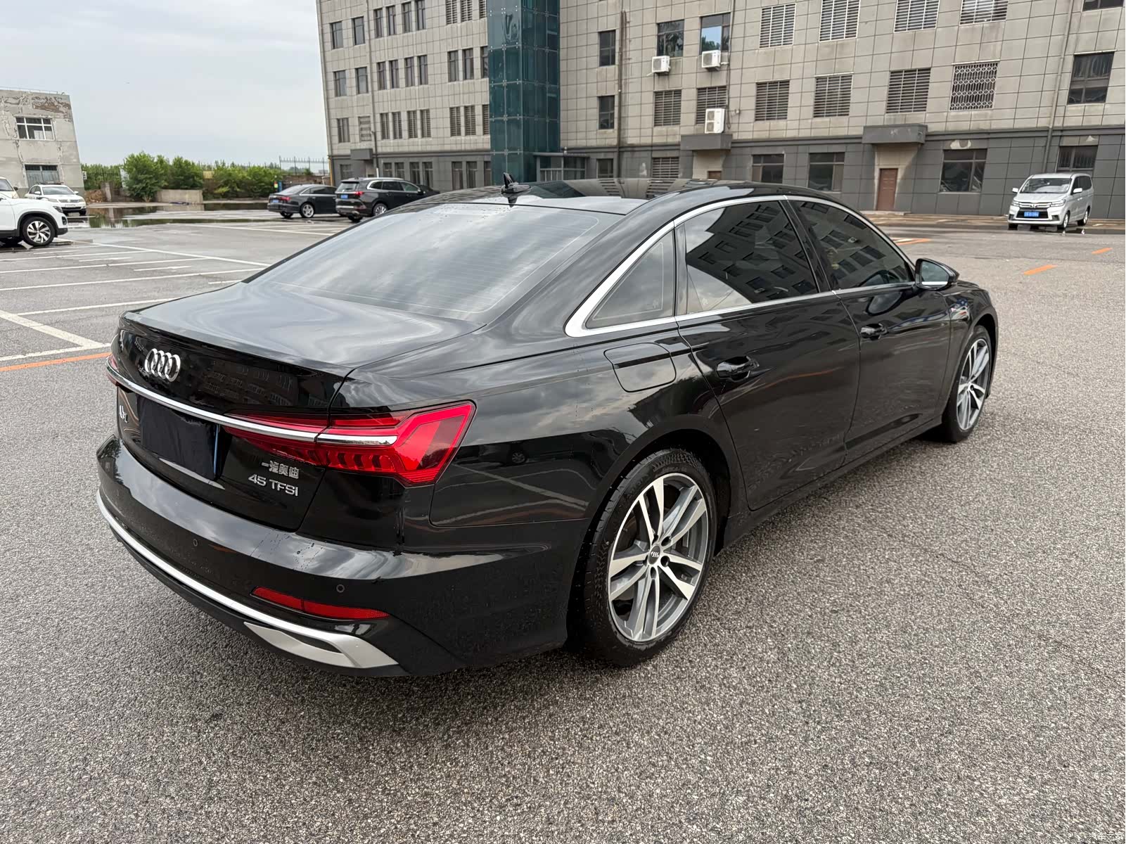 Audi A6L, 2019 7