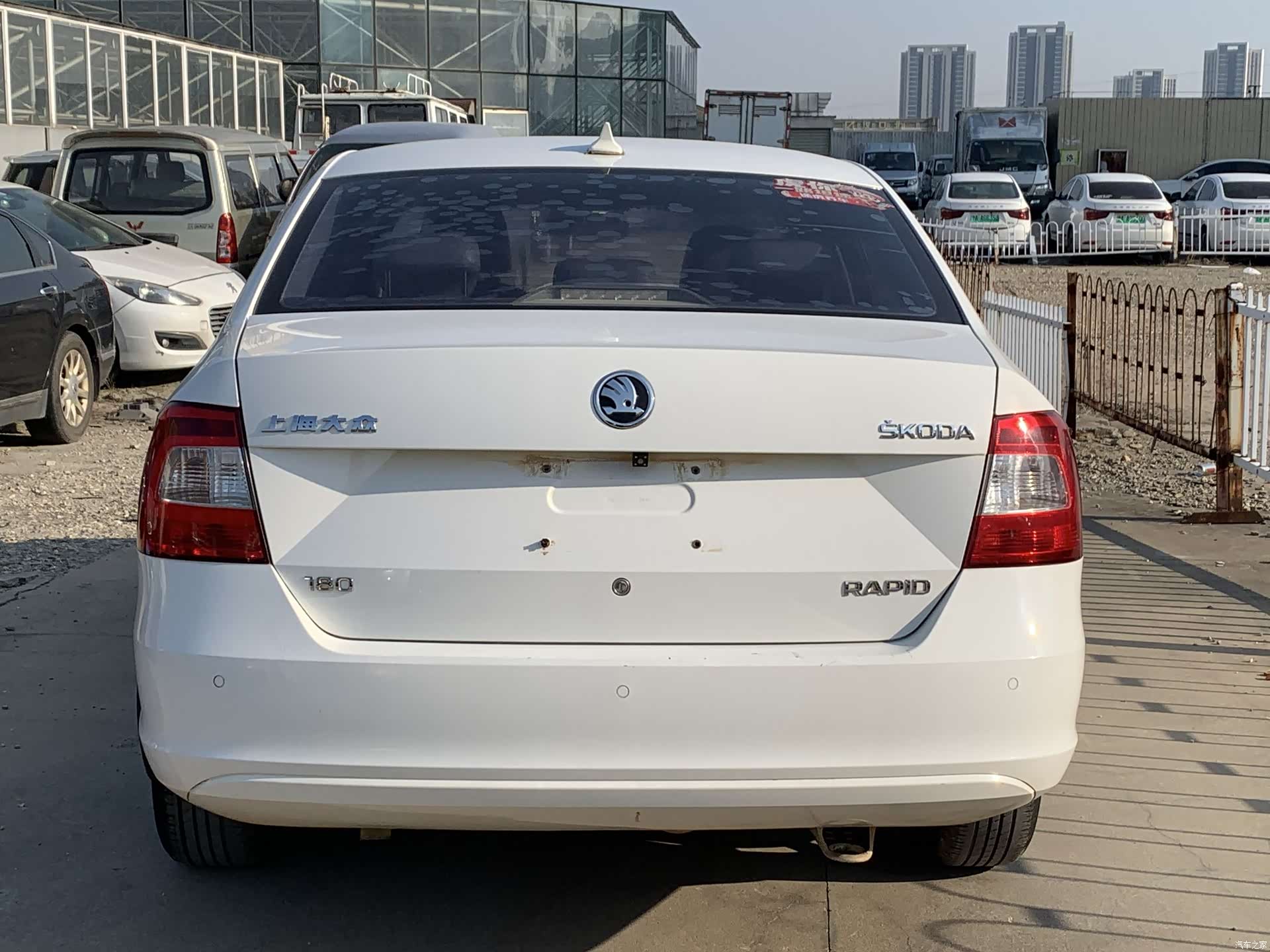 Skoda Rapid, 2016 13